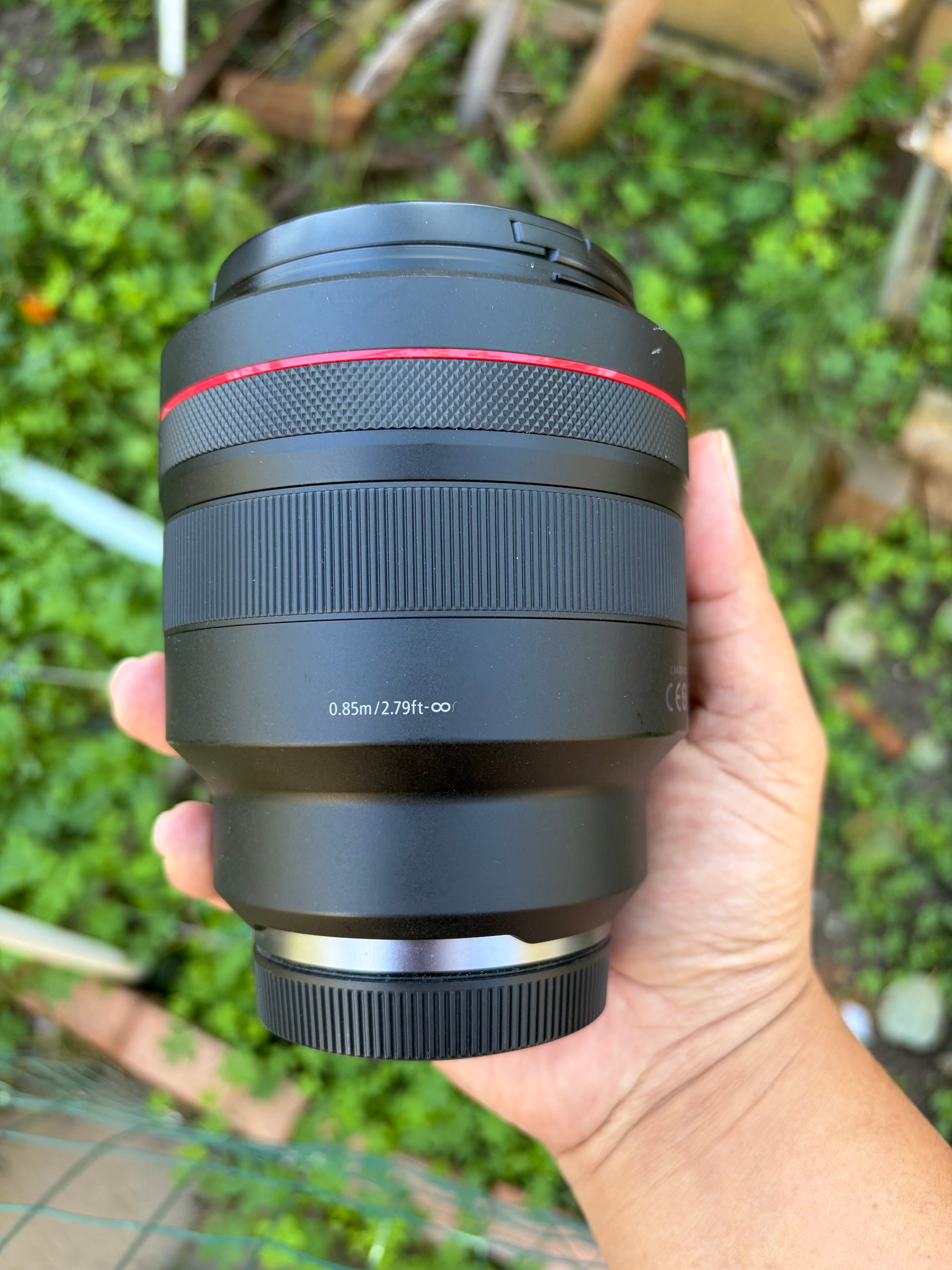 Canon RF 85mm f/1.2 L USM Lens  Condition 8.5/10
